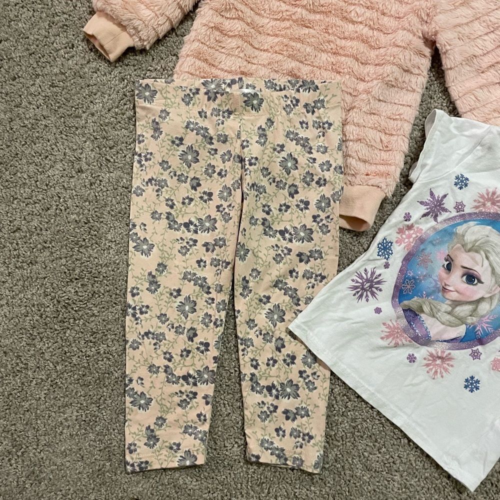 2T Baby Girls Tahari Set & Frozen Shirt - Picture 3 of 5